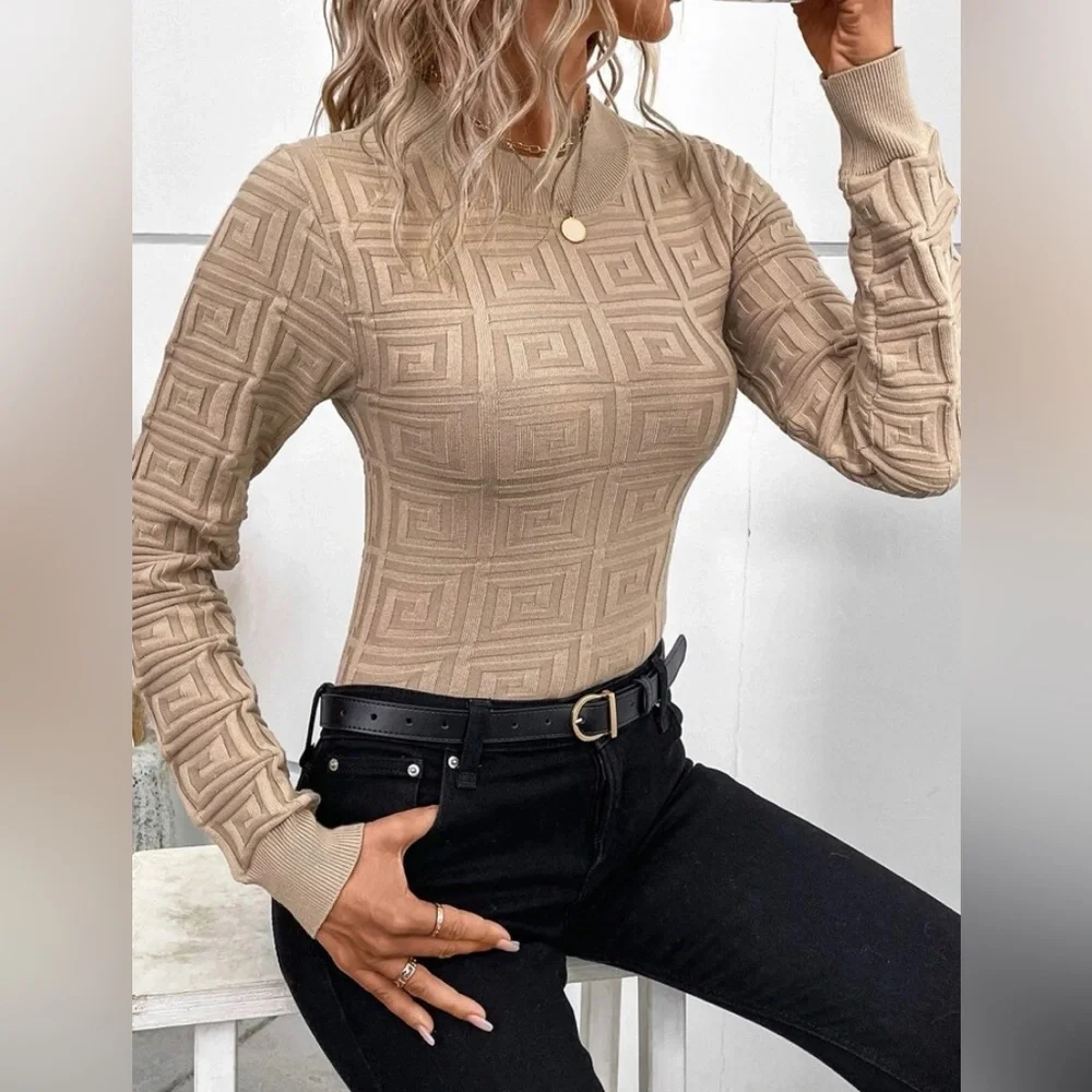 Glamorous Sweater - Picture 3 of 6